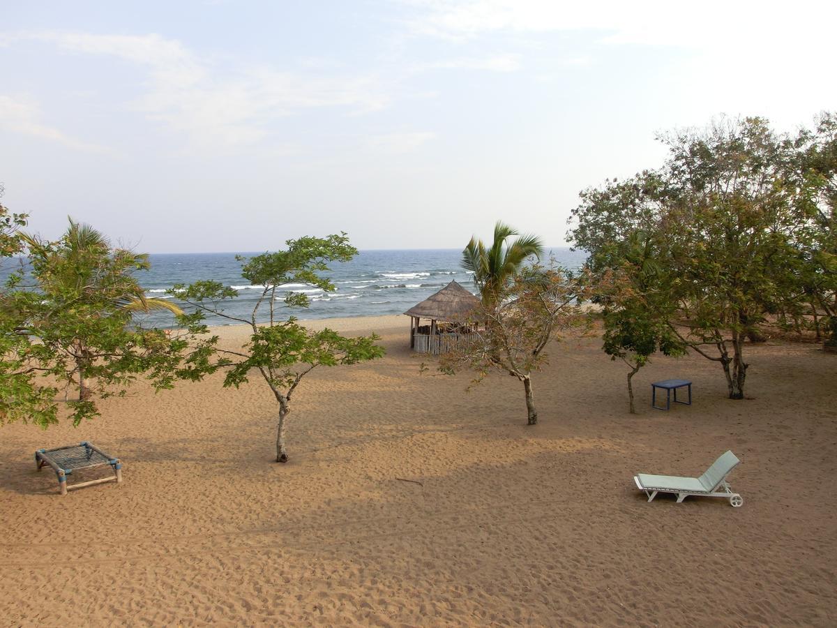 Matema Lake Shore Resort Exterior photo